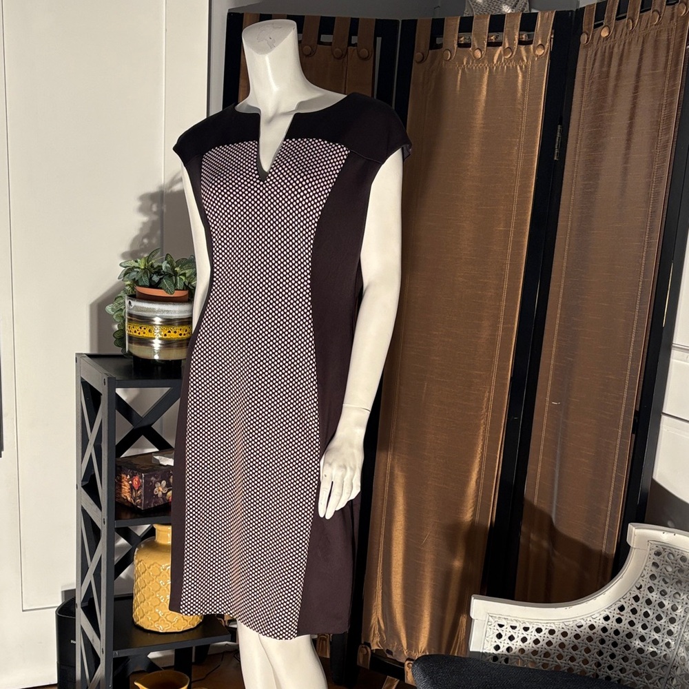 connected apparel Black & Cream cap-sleeve midi dress